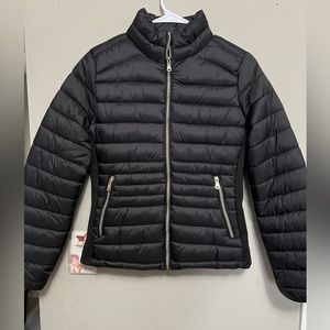 Jacket women size S 🌾